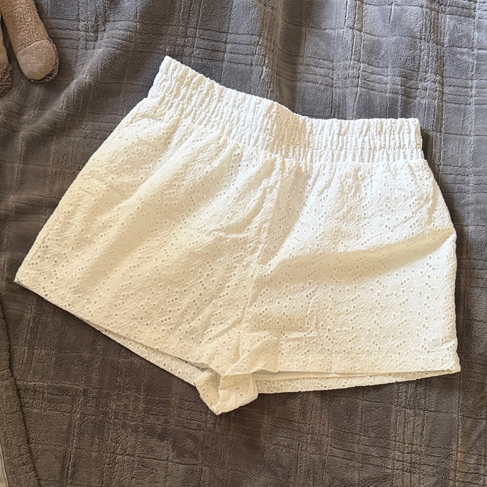 Zara White Eyelet Elastic Waist Shorts